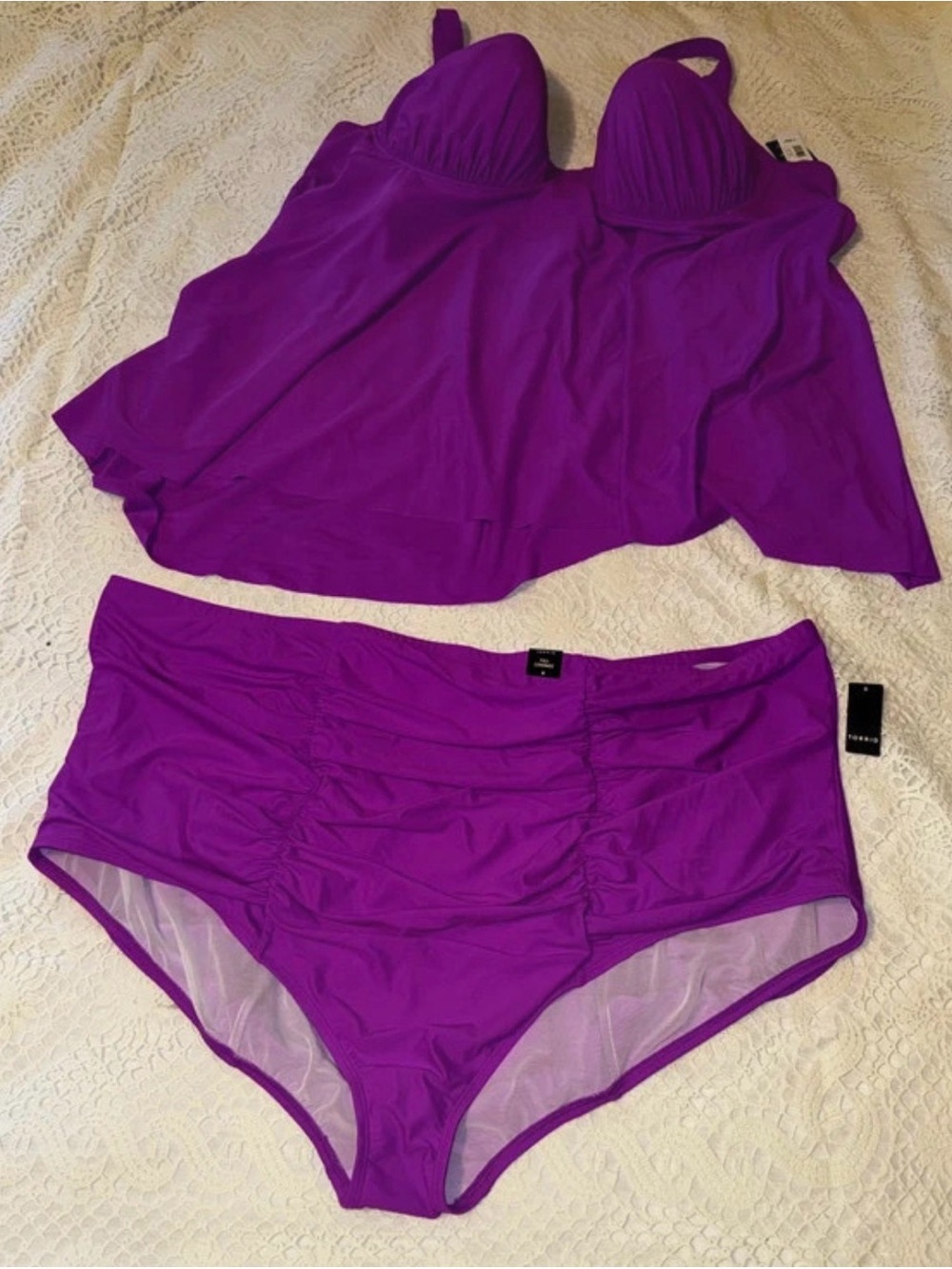 Torrid size 6 DD/F bikini tankini